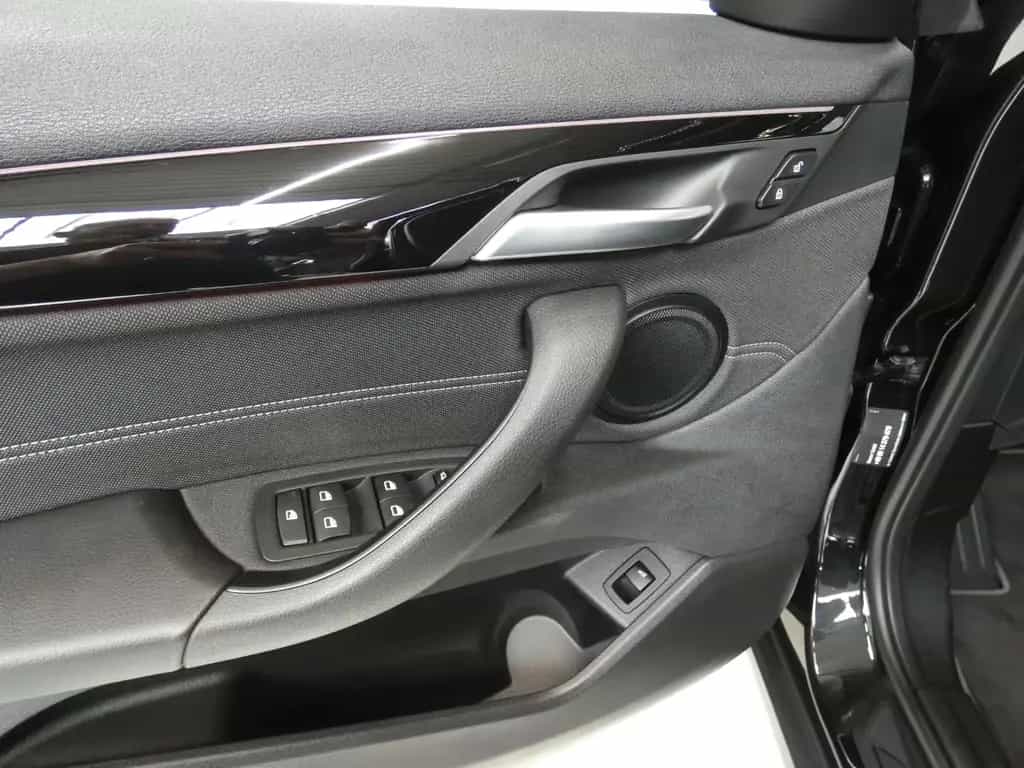BMW X2 sDrive 18 i Advantage Plus*DAB*HiFi*LM 18" 04/2022-photo-18