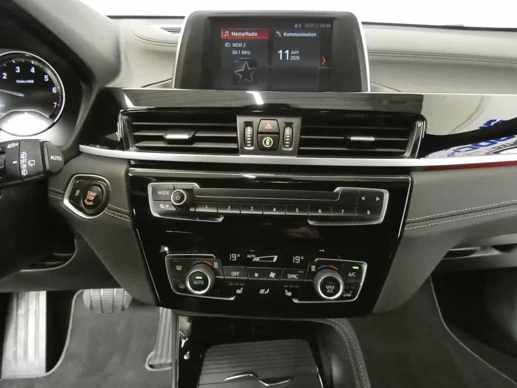 BMW X2 sDrive 18 i Advantage Plus*DAB*HiFi*LM 18" 04/2022-photo-22