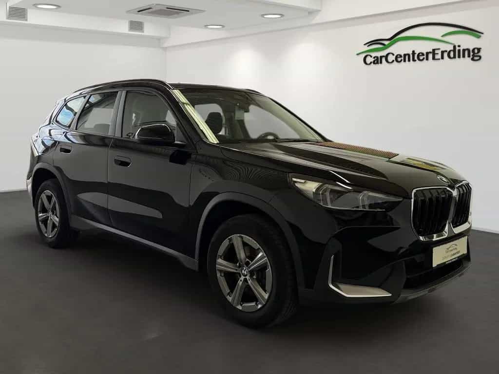 BMW X1 18i sDrive*a.LED*Navi*Kamera*DAB*SHZ*PDC* 09/2022-photo-1