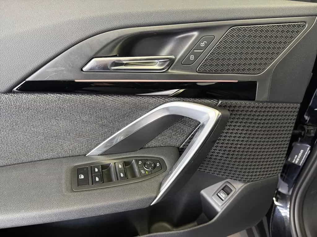 BMW X1 18i sDrive*a.LED*Navi*Kamera*DAB*SHZ*PDC* 09/2022-photo-20