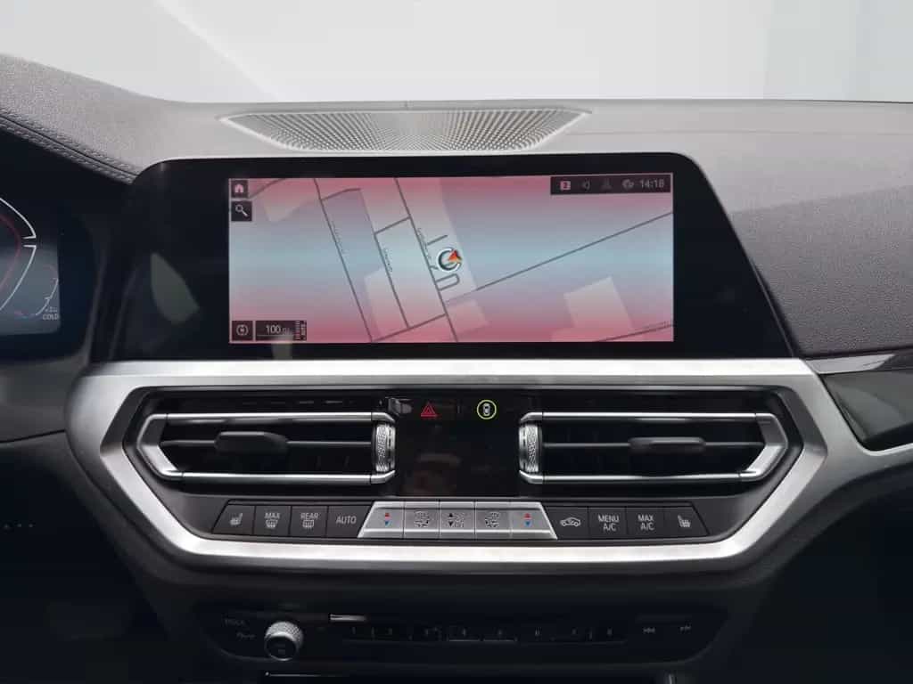 BMW 318 d touring Luxury Line 09/2022-photo-15
