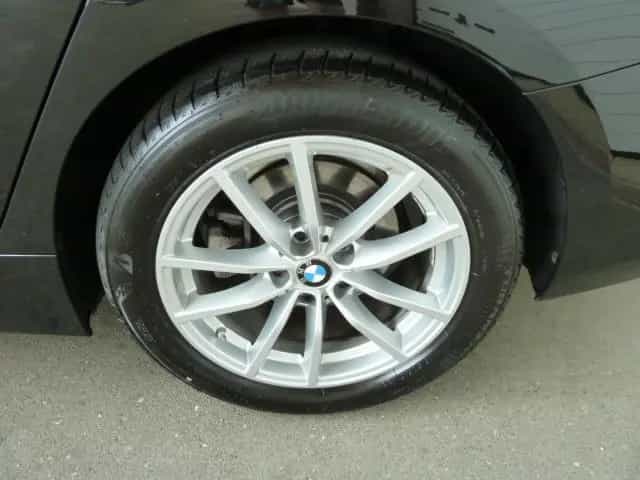 BMW 318 d **HEAD-UP*AHK*RFK** 05/2023-photo-12