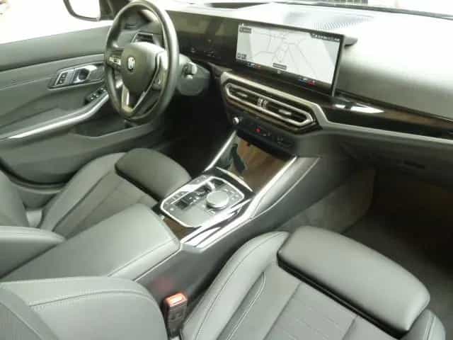 BMW 318 d **HEAD-UP*AHK*RFK** 05/2023-photo-15
