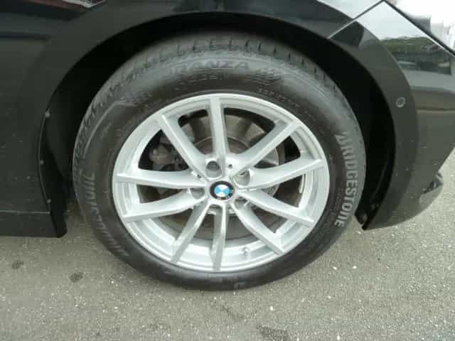 BMW 318 d **HEAD-UP*AHK*RFK** 05/2023-photo-22