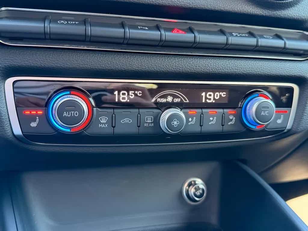 Audi A3 Sportback 35 TFSI *Xenon*SHZ*PDC*S-Tronic 10/2019-photo-26