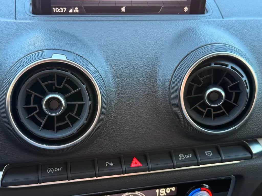 Audi A3 Sportback 35 TFSI *Xenon*SHZ*PDC*S-Tronic 10/2019-photo-27