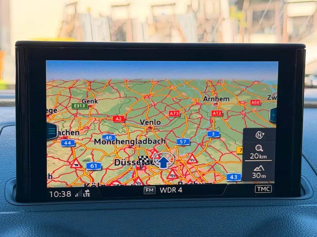 Audi A3 Sportback 35 TFSI *Xenon*SHZ*PDC*S-Tronic 10/2019-photo-31