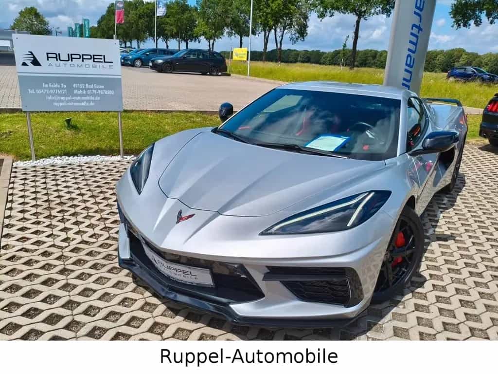 Corvette C8 Coupe 6.2 V8 Z51 3LT MAGNETIC RIDE KLAPPEN. 08/2020-photo-1