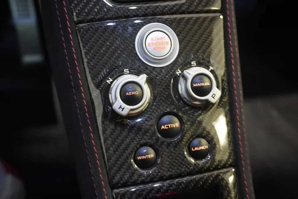 McLaren 650S Coupé Carbon/Keramik/Lift 09/2014-photo-14