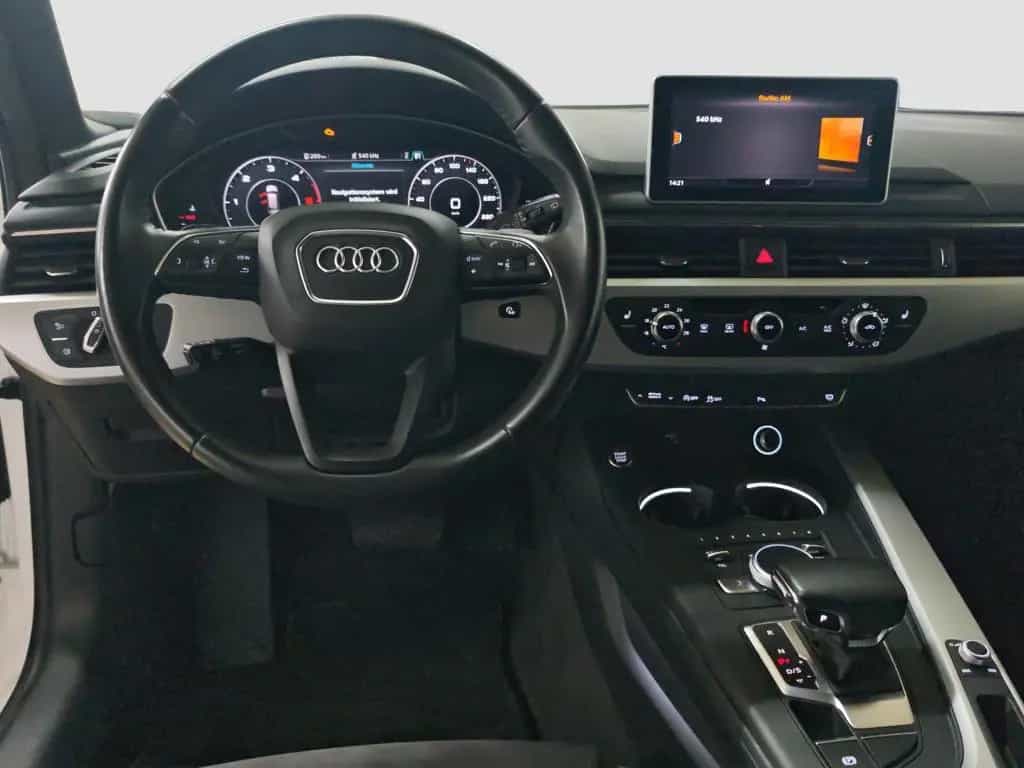 Audi A4 Avant 3.0 TDI qu Business LED Pano ACC 08/2018-photo-10