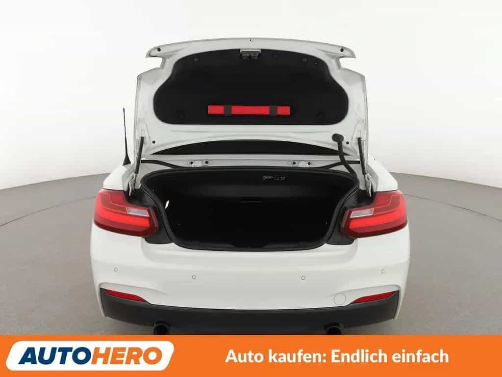 BMW M235 2er M235i Aut.*NAVI*BI-XENON*TEMPO*CAM*PDC*SHZ* 06/2016-photo-16