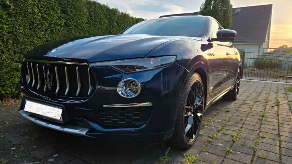 Maserati Levante GranLusso - Garantie, 4x4, Top Luxusausstattung 07/2019-photo-1