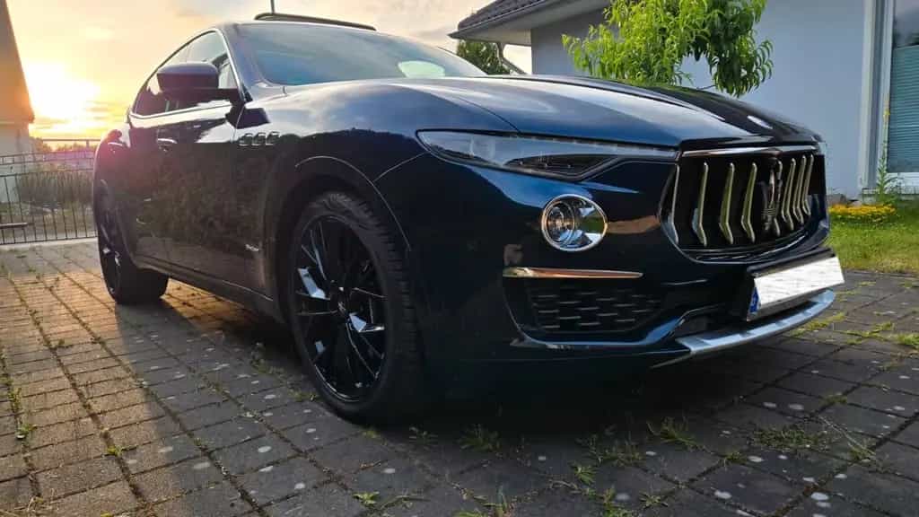 Maserati Levante GranLusso - Garantie, 4x4, Top Luxusausstattung 07/2019-photo-2