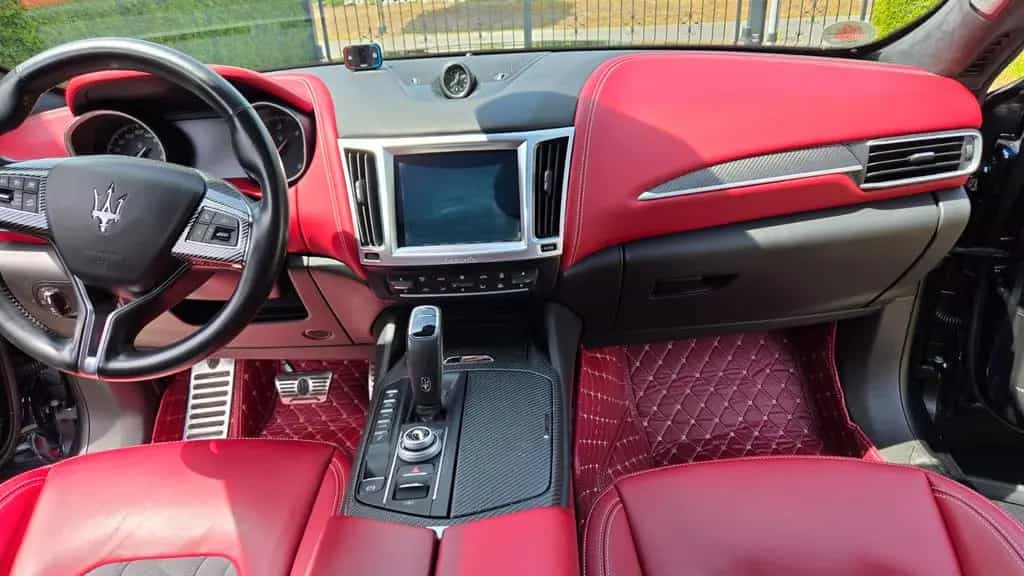 Maserati Levante GranLusso - Garantie, 4x4, Top Luxusausstattung 07/2019-photo-20