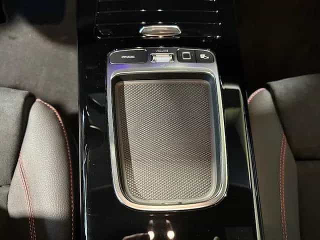 Mercedes-Benz CLA 180 Shooting Brake CLA 180 SB AMG Night Edition Pano/StdHG/Dist/Tot 07/2025-photo-11
