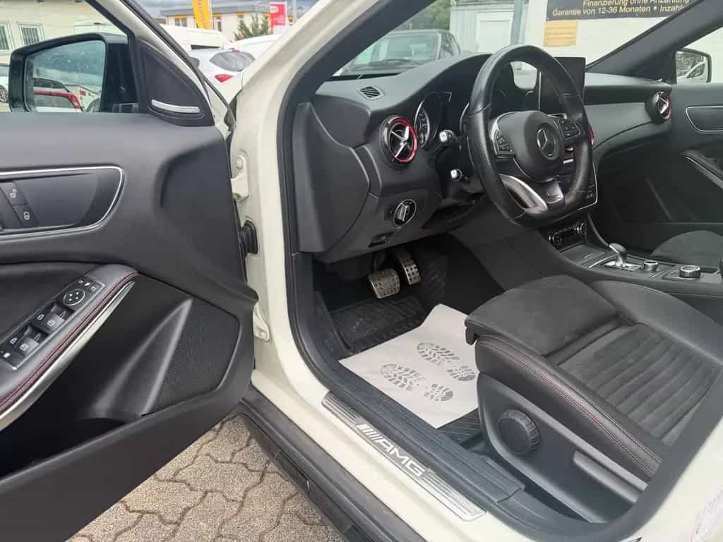 Mercedes-Benz GLA 45 AMG 4Matic 10/2016-photo-14