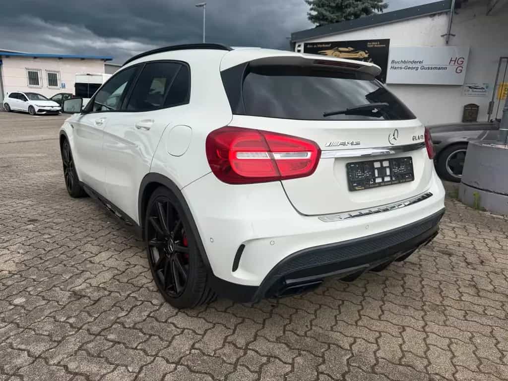 Mercedes-Benz GLA 45 AMG 4Matic 10/2016-photo-6