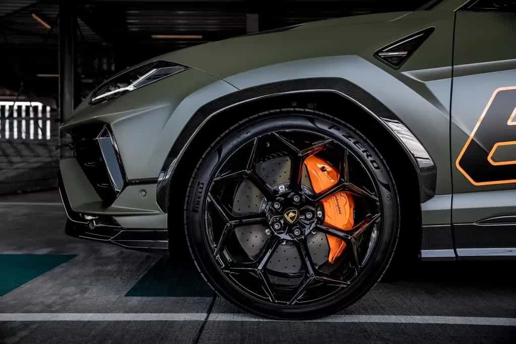 Lamborghini Urus PERFORMANTE |ADAS+|B&O|CARBON|AKRAPOVIC|PPF 05/2024-photo-7