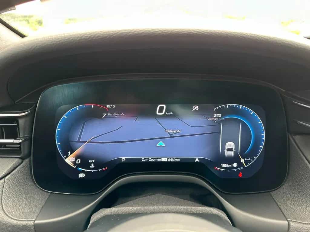 Maserati Grecale 2.0 MHEV GT Auto 4WD*PANO*LED*F1*KAM*HUD 02/2023-photo-11