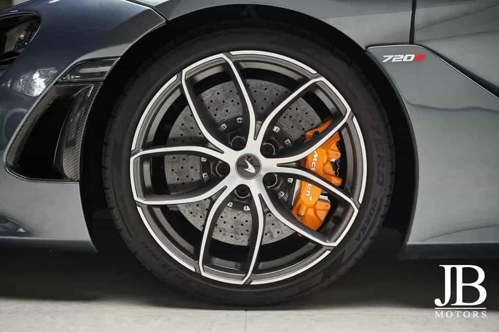 McLaren 720S Spider Full Carbon MSO Electrochromic Roof 06/2020-photo-11