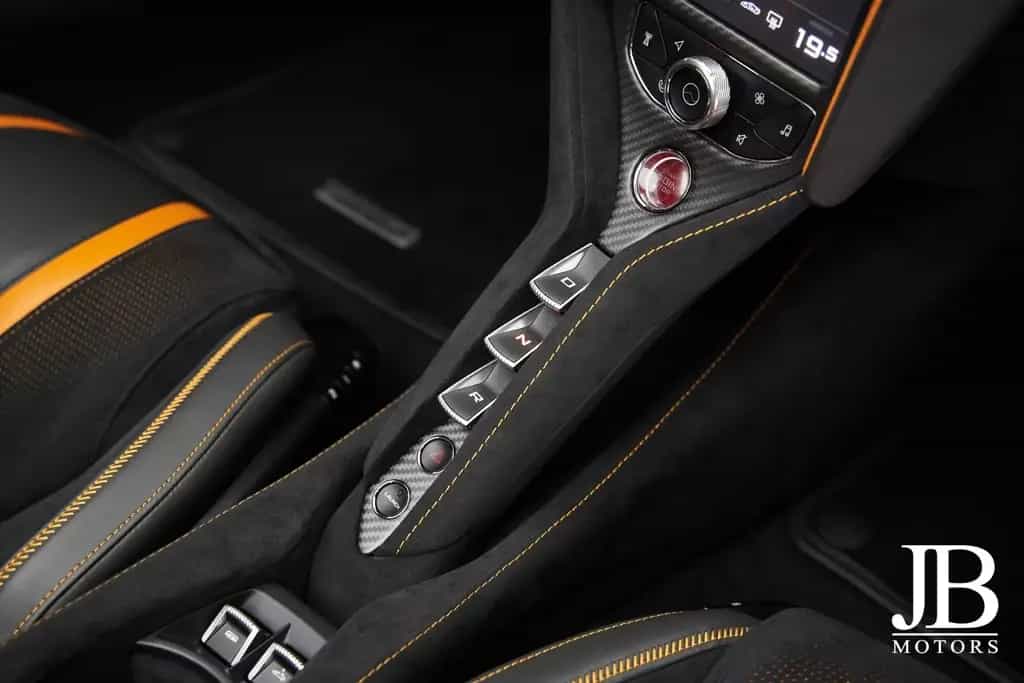 McLaren 720S Spider Full Carbon MSO Electrochromic Roof 06/2020-photo-33