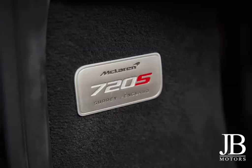 McLaren 720S Spider Full Carbon MSO Electrochromic Roof 06/2020-photo-39