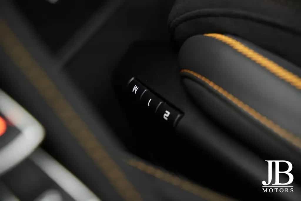 McLaren 720S Spider Full Carbon MSO Electrochromic Roof 06/2020-photo-41