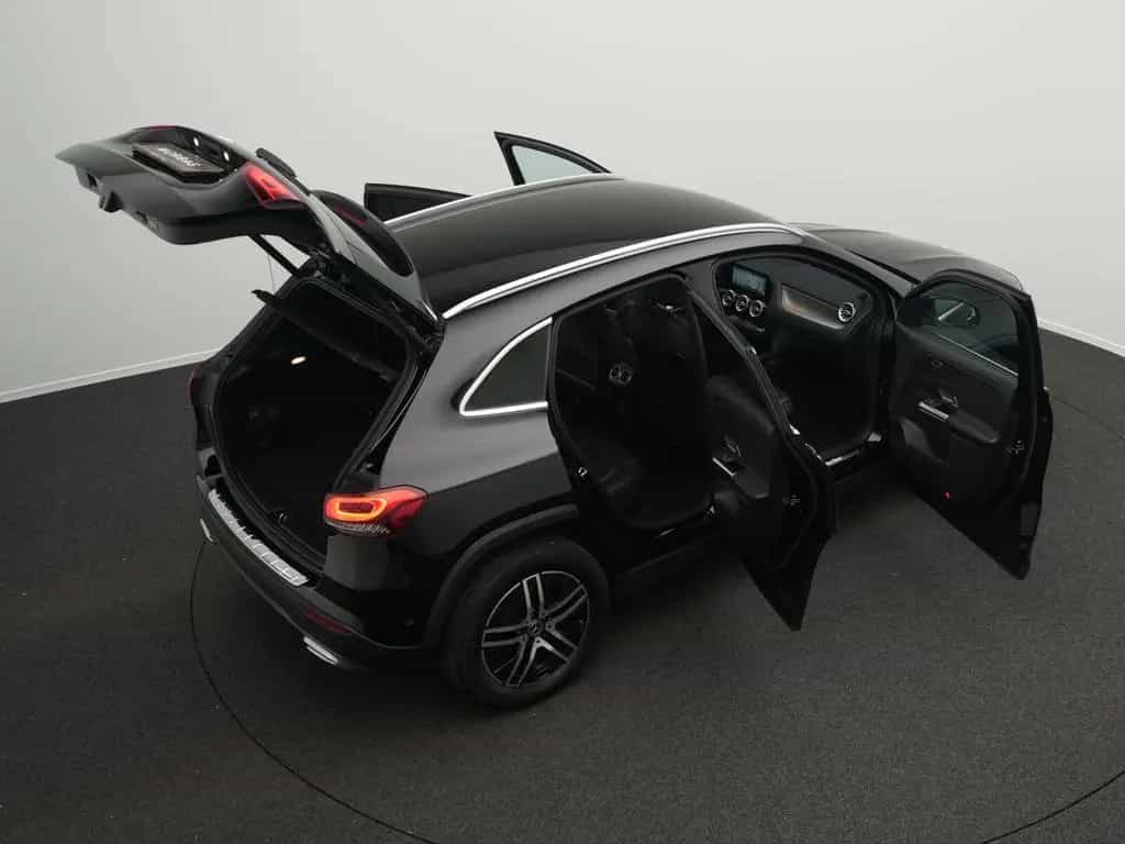 Mercedes-Benz GLA 200 d Progressive Line 09/2021-photo-12