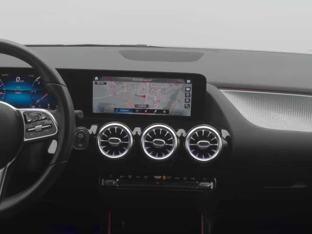 Mercedes-Benz GLA 200 d Progressive Line 09/2021-photo-17