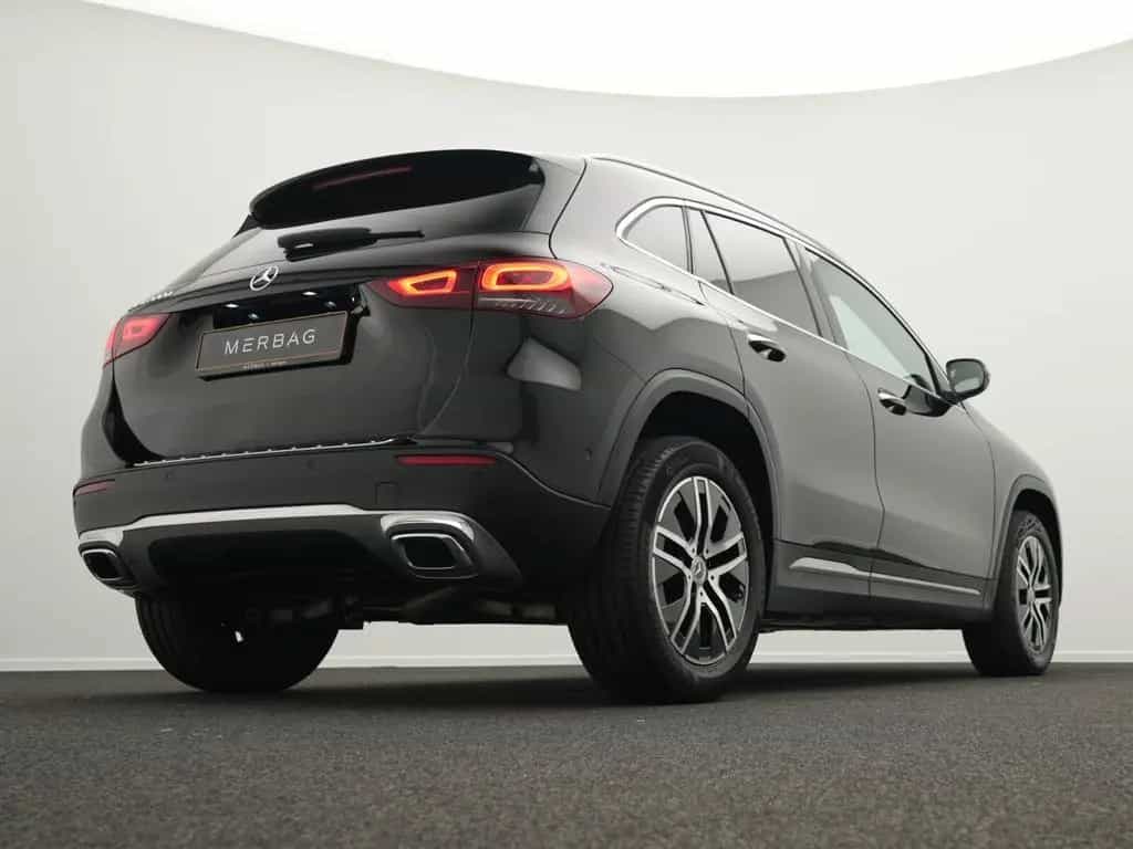 Mercedes-Benz GLA 200 d Progressive Line 09/2021-photo-8