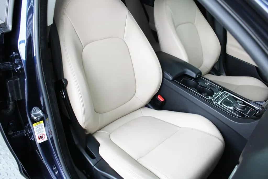 Jaguar XE S Automatik *Tüv&Inspektion Neu*Pano*Meridian 07/2017-photo-35