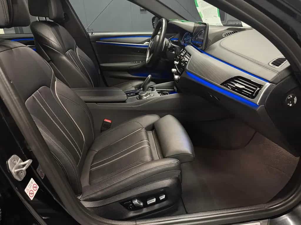 BMW 540 d Touring xDrive M-Sport*20Zoll*PANORAMA*HUD* 01/2022-photo-11