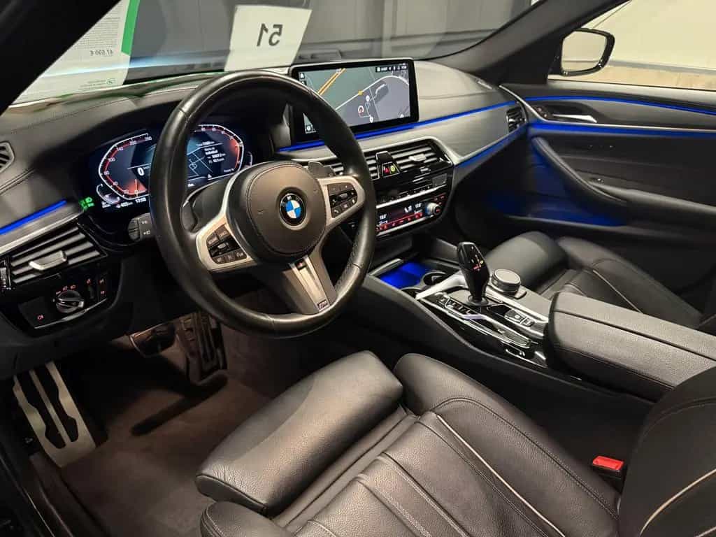 BMW 540 d Touring xDrive M-Sport*20Zoll*PANORAMA*HUD* 01/2022-photo-24
