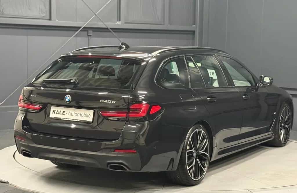 BMW 540 d Touring xDrive M-Sport*20Zoll*PANORAMA*HUD* 01/2022-photo-7