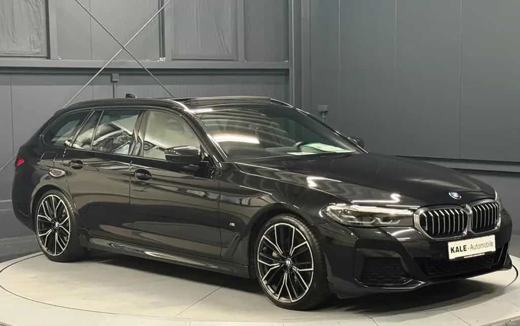 BMW 540 d Touring xDrive M-Sport*20Zoll*PANORAMA*HUD* 01/2022-photo-9