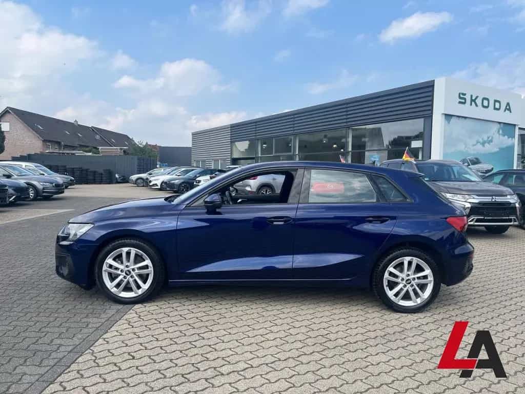 Audi A3 SPORTBACK 35 TFSI 150 PS DSG NAVI LED ACC MMI 02/2021-photo-4