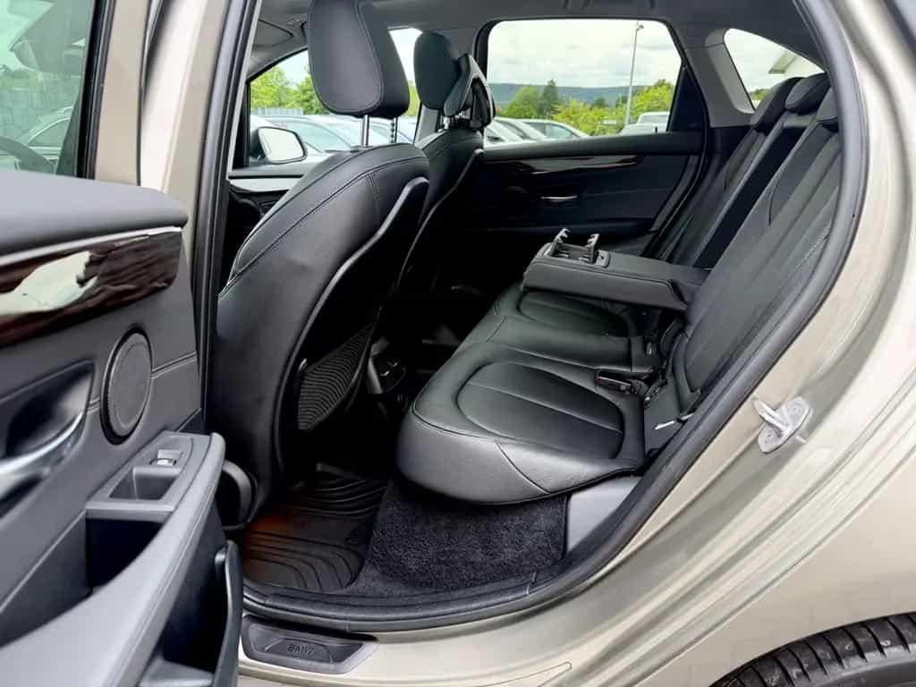 BMW 225 Active Tourer 225 xe Luxury Line /LED/PANO/HUD/ 05/2017-photo-11