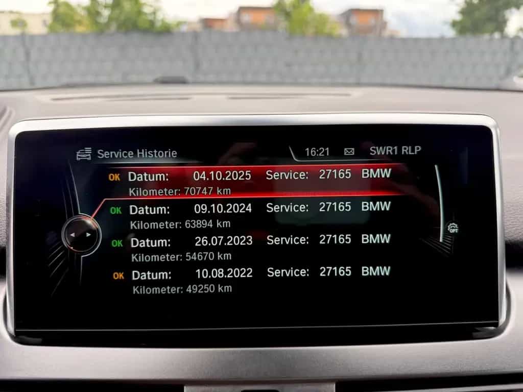 BMW 225 Active Tourer 225 xe Luxury Line /LED/PANO/HUD/ 05/2017-photo-15