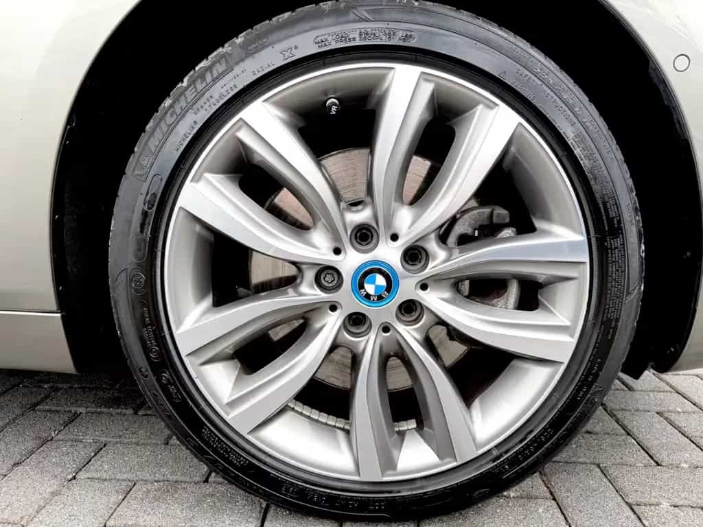 BMW 225 Active Tourer 225 xe Luxury Line /LED/PANO/HUD/ 05/2017-photo-18