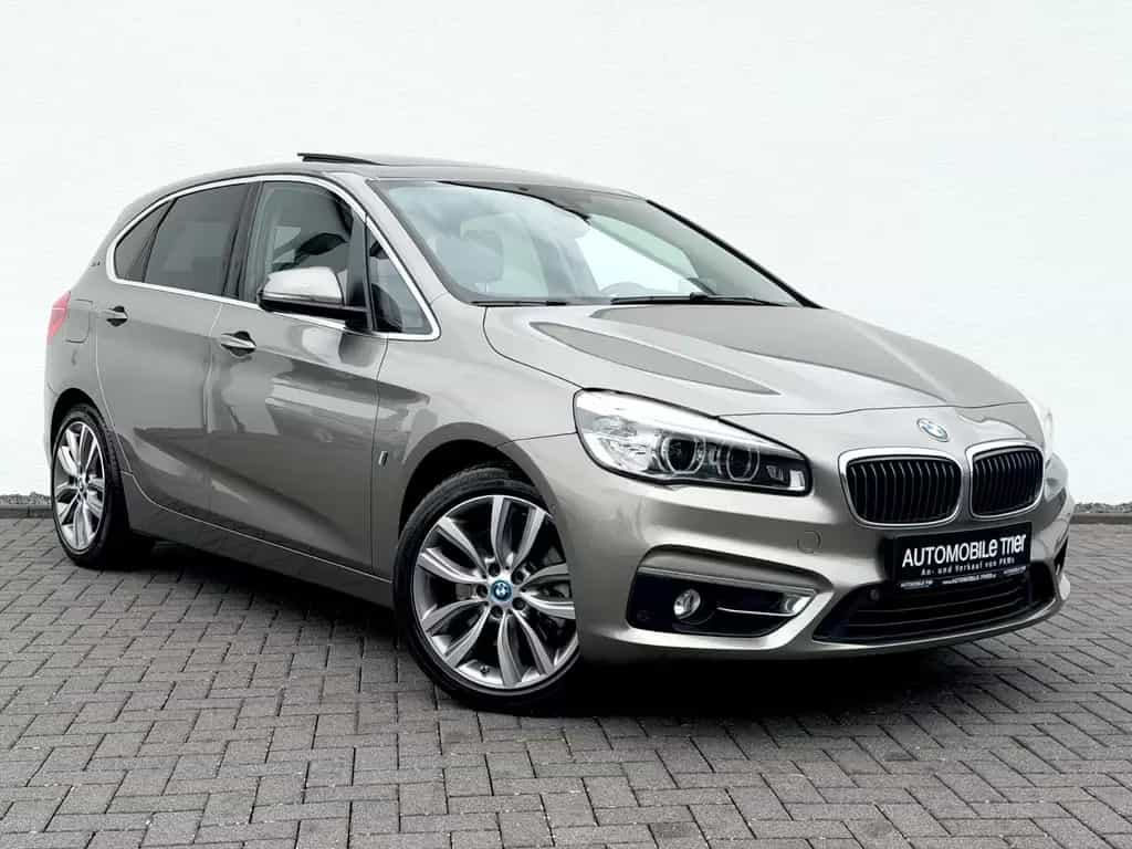 BMW 225 Active Tourer 225 xe Luxury Line /LED/PANO/HUD/ 05/2017-photo-2