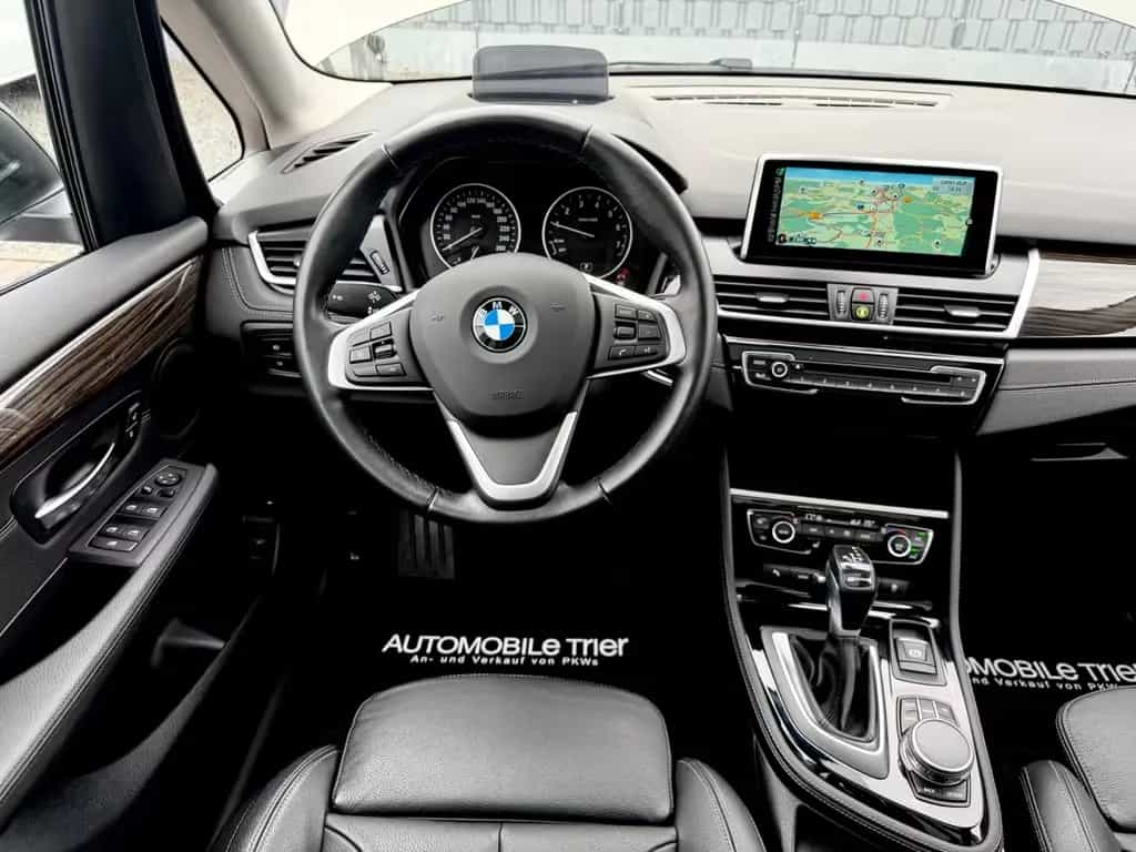 BMW 225 Active Tourer 225 xe Luxury Line /LED/PANO/HUD/ 05/2017-photo-25
