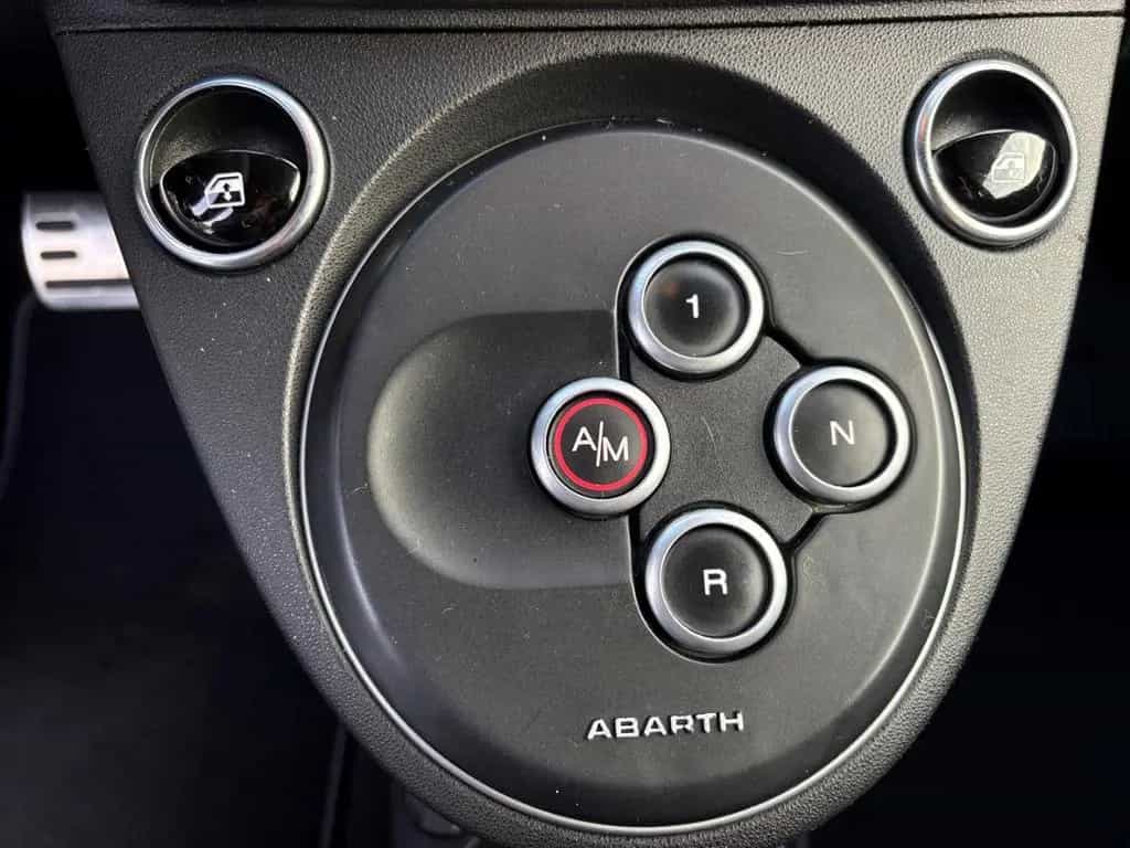 Abarth 595 Esseesse 1.4 T-Jet Xenon, Sabelt, Navi 03/2020-photo-13
