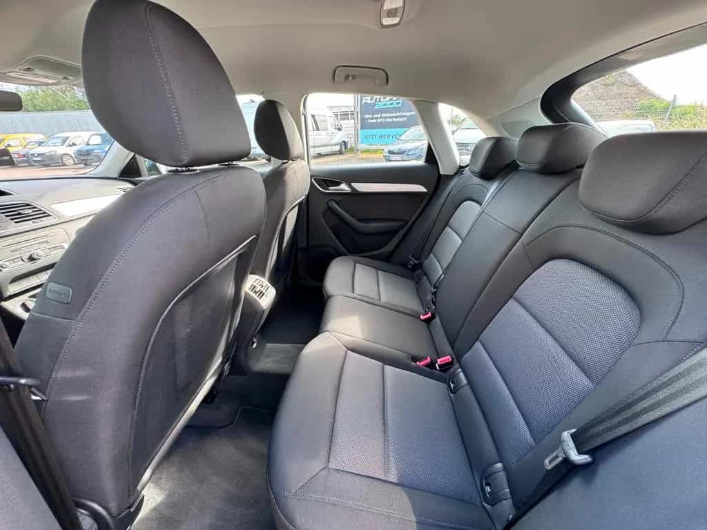 Audi Q3 AHK, BI-Xenon, Kilma, Navi 06/2018-photo-14