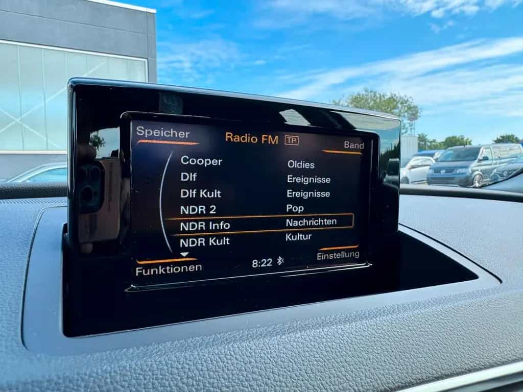 Audi Q3 AHK, BI-Xenon, Kilma, Navi 06/2018-photo-19