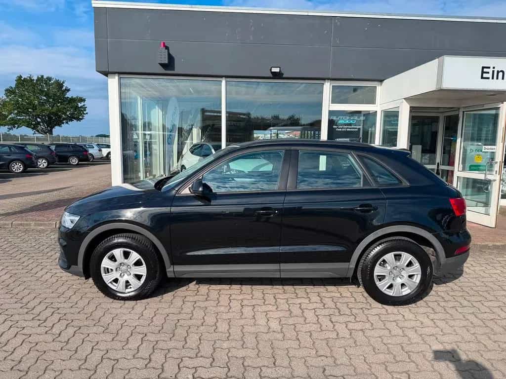 Audi Q3 AHK, BI-Xenon, Kilma, Navi 06/2018-photo-3