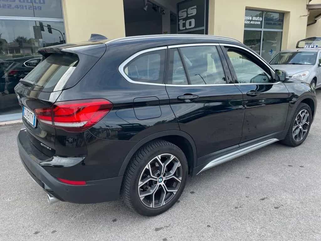 BMW X1 Bmw X1 sDrive20d Sport 05/2020-photo-3