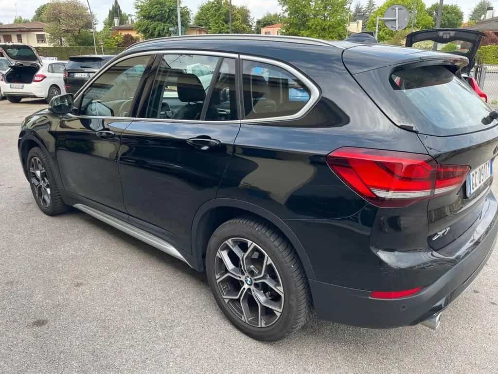 BMW X1 Bmw X1 sDrive20d Sport 05/2020-photo-5