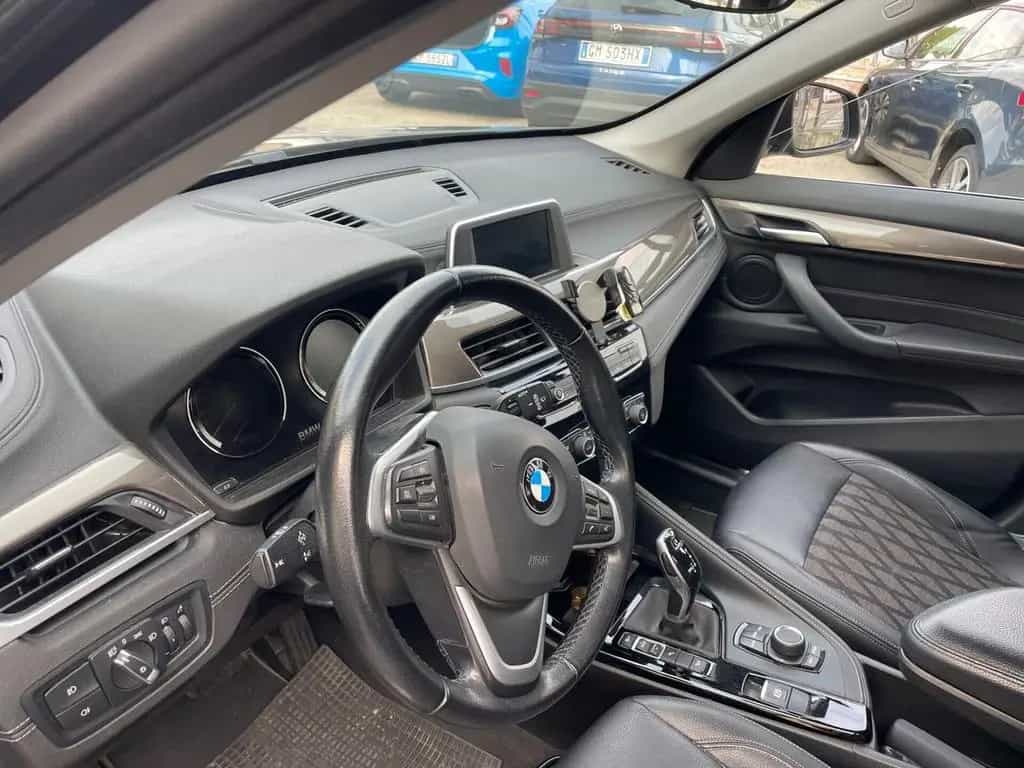 BMW X1 Bmw X1 sDrive20d Sport 05/2020-photo-7