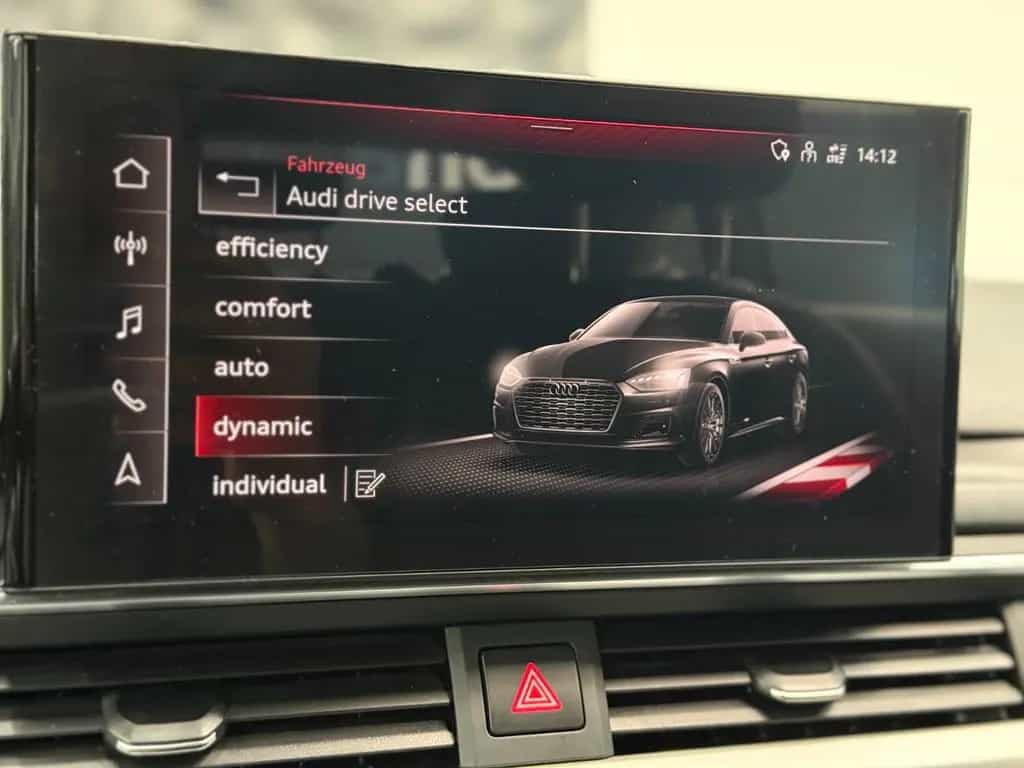 Audi A5 Sportback 40 TFSI S line Schwarz-Paket 11/2022-photo-29
