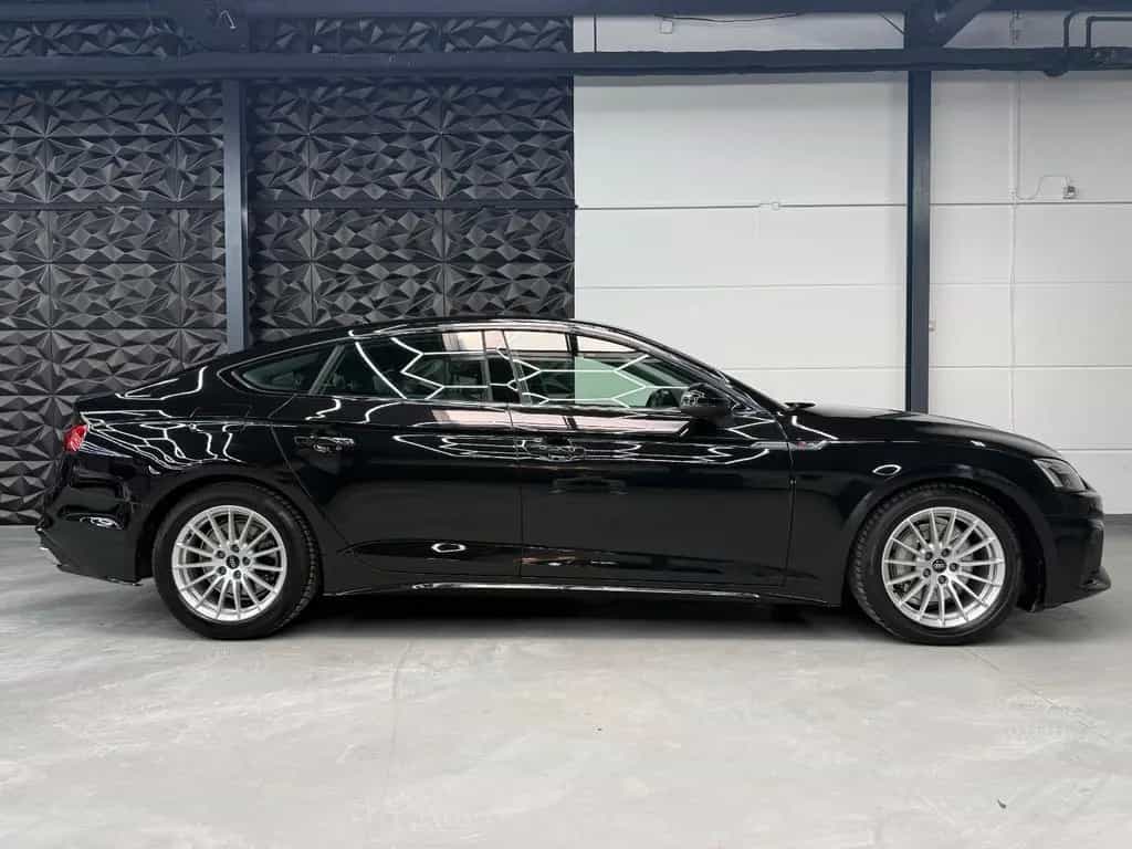 Audi A5 Sportback 40 TFSI S line Schwarz-Paket 11/2022-photo-37